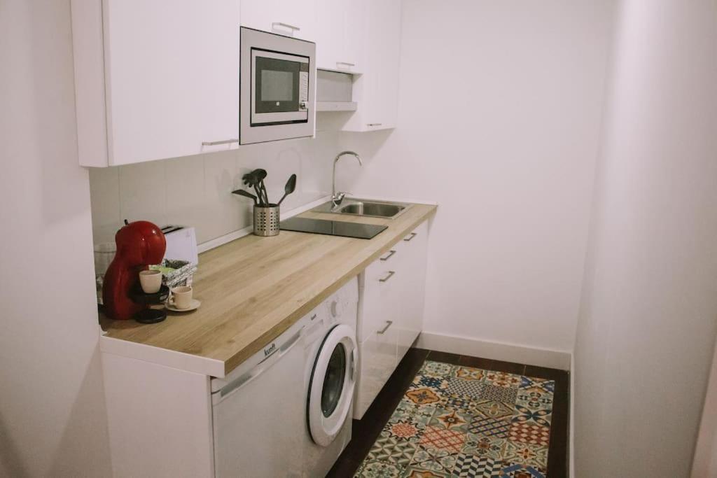 Precioso Apartamento Junto Al Casco Historico Малага Экстерьер фото